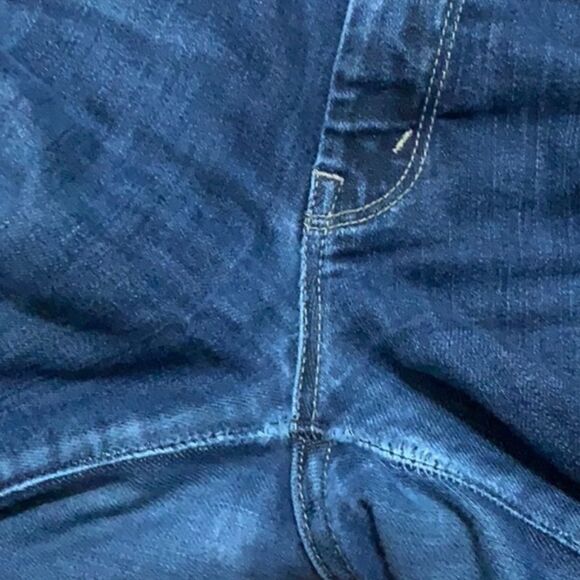 MOTHER  blue jeans - Picture 7 of 8